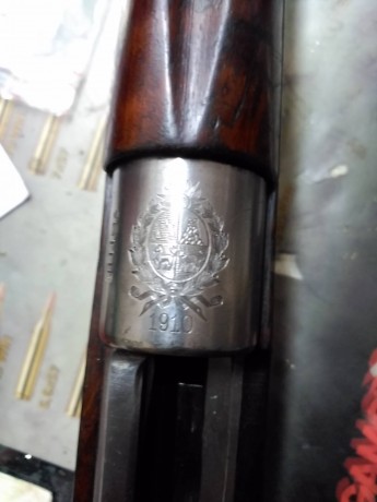 Se vende Mauser Uruguayo fabricado en Berlín en 1910.
Calibre 7X57.
De aceros esta muy bien.
La madera 01