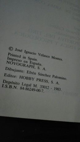 Vendo ejemplar de éste libro escrito por el Dr. José Ignacio Velasco Montes y editado por Hobby Press 00