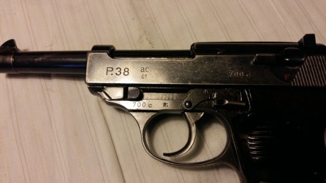 Vendo mi Pistola Walther P 38 ac 41 la autentica P38 muy bien conservada, pavon orijinal extriado perfecto, 01
