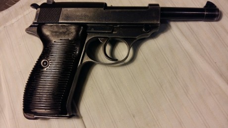 Vendo mi Pistola Walther P 38 ac 41 la autentica P38 muy bien conservada, pavon orijinal extriado perfecto, 20