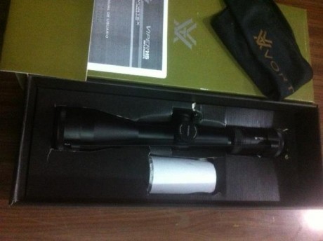 PUES ESO , vendo visor Vortex Viper HS 4-16x50 , nuevecito jamas lo monte , reticula V-plex ,30 mm,tubo 00