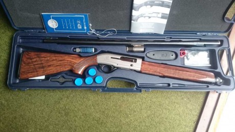 Pues eso, se vende BERETTA AL391 Urika Teknys del 20
peso 2.80 Kg
cañon 71 cm
5 choques
se compró para 21