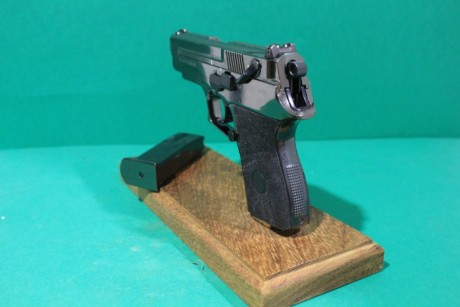 Aqui dejo una Star prototipo para que la veais aver que podeis decir.

Actualmente este arma esta inscrita 00