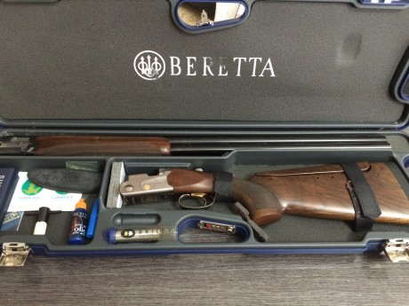 VENDO ESCOPETA BERETTA 682 GOLD E TRAP PARA ZURDO
CULATA REGULABLE 
Cañon de 76 con 1* fija y 2 BRILEY 02