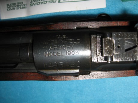 Muy buenas

Vendo un Springfield 1903 primer modelo,en muy buen estado general,como se puede ve en las 21