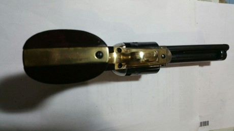 Por petición de un tirador que se retira del tiro, os publico este anuncio.

   Vendo revolver avancarga 60