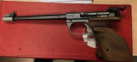 Se vende Hamerli 120, calibre 22, dos empuñaduras extras. Muy poco uso, al tratarse de una donación por 00
