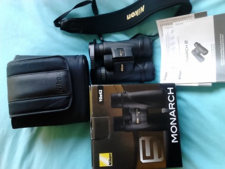 Equipo de óptica ideal para recechar compuesto por Prismaticos Nikon monarch 5 10x40, sin uso, óptica 01