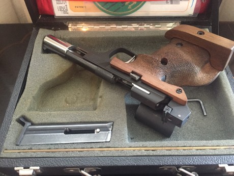 Se vende esta magnifica pistola diseñada para hacer "dieces" como demostró durante muchos años 02