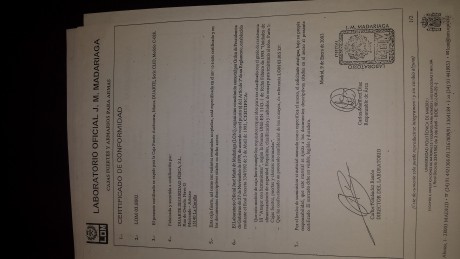 Hola compañeros. 
Por dejar el tiro vendo un armero para arma corta de 28 l de capacidad.
Tiene bandeja 21