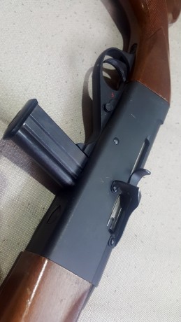 Vendo una carabina anschutz 520 del 22lr, es la que se desmonta por la mitad. 

Es increiblemente fiable 02