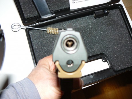 Buenas noches!

Pongo en venta mi detonadora umarex walther P99 comando.

Completamente nueva, solo expuesta 00