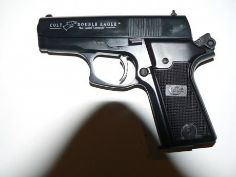 Buenas noches!

Vendo mi detonadora colt double eagle mod combat commander, PTB 766.

Completamente nuevo, 00