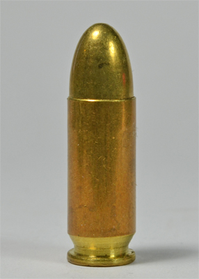 Pese a sus multiples definiciones...9 mm Largo, 9 mm Bergmann-Bayard, 9x23, este calibre tan empleado 00