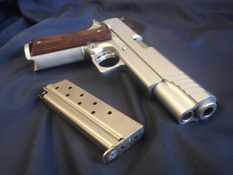 Vendo esta S.T.I. modelo Range Master de 5 pulgadas, SEMINUEVA, calibre 9 pb acabada en cromo mate.
Su 02