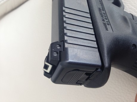 las siguientes armas para hacer hueco y darme otro capricho.
 glock 19c reservada 
GLOCK 19 C 375 euros 21