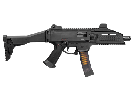 No tienen mal gusto sus escoltas...
Fuente:
https://www.thefirearmblog.com/blog/2016/03/22/the-sultan-and-the-cz-evo/

Un 21