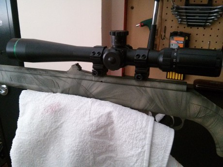 Muy buenas, vendo visor Mueller 8x32-44 con reticula target dot. El visor está nuevo a estrenar, solo 00