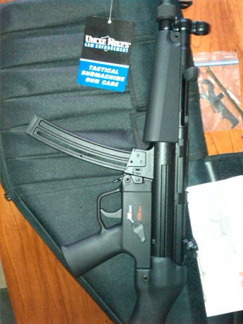 : vendo carabina HK MP5 A ESTRENAR ya que solo tire 4 cajas de municion el dia que la estrene y no la 01