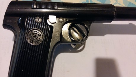 Cambio esta Astra 400 de la Republica Española  1 Astra 400 R E 20151123_172401.jpg  guiada en F por Mauser 00