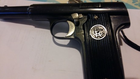 Cambio esta Astra 400 de la Republica Española  1 Astra 400 R E 20151123_172401.jpg  guiada en F por Mauser 12