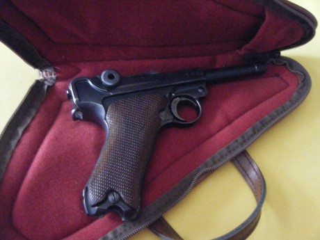 Vendo, por no usar, pistola Luger P08, en buen estado tanto estético como técnico. He disparado con ella 02