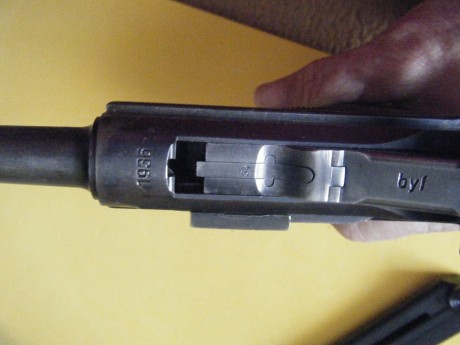 Vendo, por no usar, pistola Luger P08, en buen estado tanto estético como técnico. He disparado con ella 01