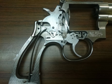 Vendo Smith and Wesson 686 de 6"  en calibre 357 mag  // 38 special, junto al revolver, se añade 00