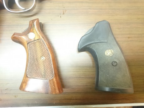 Vendo Smith and Wesson 686 de 6"  en calibre 357 mag  // 38 special, junto al revolver, se añade 41