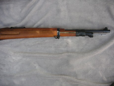 Vendo fusil Santa Barbara en estado nuevo.
No tiene año de fabricación y su estado como digo es impecable, 01