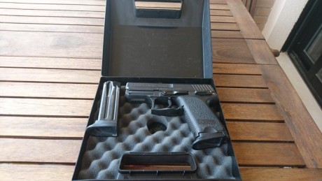 Vendo HK Compac, 9 mm parabellum, muy pocos disparos, en perfecto estado, guiada con licencia-A.
precio 01