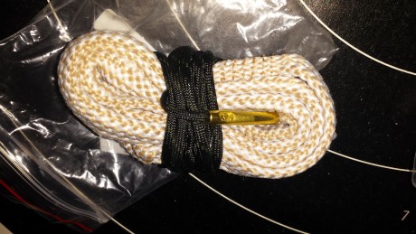 Hola Compañeros.
Tengo unos limpiadores de cañon "Boresnake" NUEVOS para vender.

Tengo dos 20