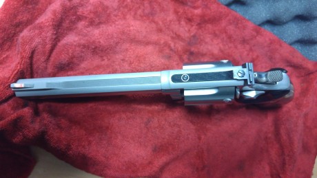 Hola, ofrezco mis dos SMITH: 
1. S&W 586 4" PAVON 350€
2. S&W 686 6" ACERO 450€
Los 00