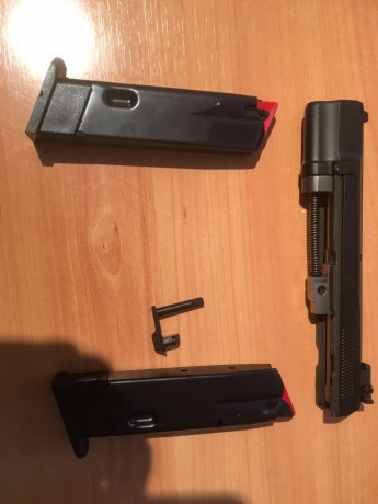 Vendo conversión del cal 22lr para CZ 75/85 completamente nueva, solo ha disparado una caja! Con dos cargadores
Precio 02