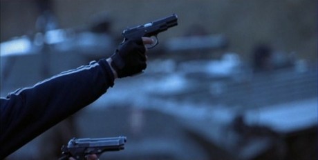 Compañeros,

En vista de las ganas de algunos (Elcafe, Wilcow, Vrakk, etc) por adivinar armas de películas 150
