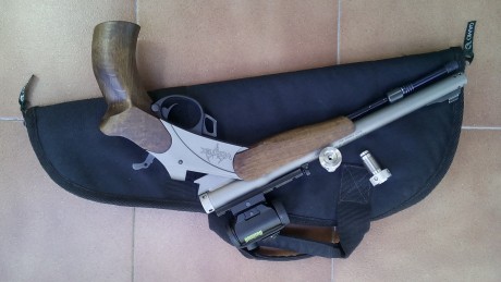 Hola,en venta pistola Ardesa  Vortek calibre .50 con apenas seis disparos.En perfecto estado,se uso y 01