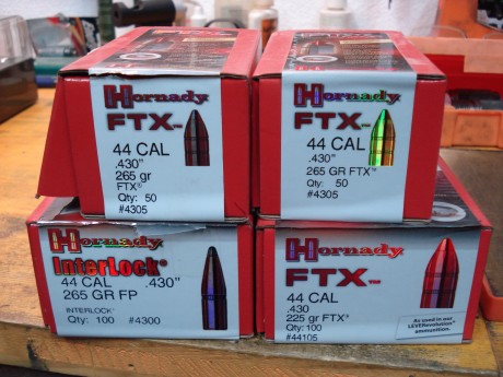 Buenas, vendo  las siguientes puntas:

50  Hornady FTX   225 gr          
100  Hornady FTX  265 gr
100 01