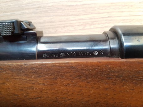 Vendo fusil Mauser K98, calibre 7.62x51. Se encuentra en perfecto estado, tiene muy poco uso. Para verlo 61