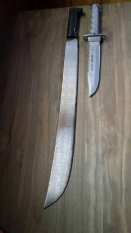 Vendo este impresionante Machete original fabricado en Guatemala por Collins & Co.Hartford, tiene 00