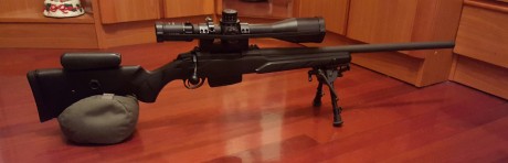 se vende tikka tactical 
es el del cañon de 24 pulgadas calibre 308 winchester, paso 1en11
extra de disparador 10