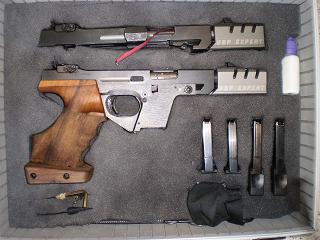 en venta walther con dos carros 22 y 32 modelo gsp exper y maletin
precio 1300 
esta en madrid

vendida 00