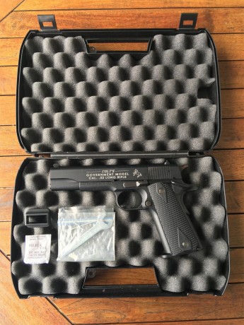 Hola, vendo la pistola marca COLT 1911 Government del calibre 22 L.R. nueva!! 
Solo la he probado. 
Al 02