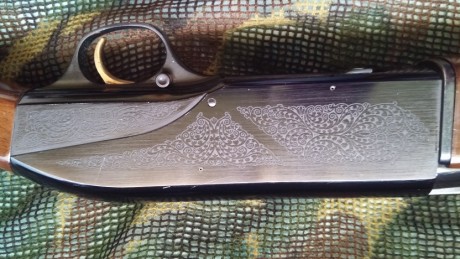 Buenas tardes al foro, vendo las siguientes escopetas:
-Escopeta semiautomatica italiana breda modelo 51