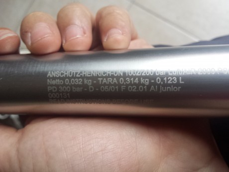 Vendo deposito de antzuz preparado para roscar en regulador de paintball tengo dos y me sobra uno solo 02