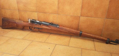 Vendo este excelente rifle, de precision exquisita, esta en perfecto estado. Correa original, papel del 02