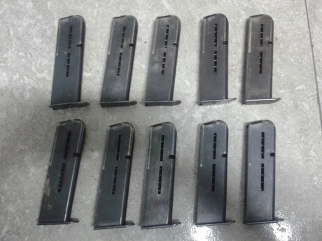 Hola vendo estos cargadores de bkm. Estan usados con marcas de uso, pero operativos.
12 euros cada cargador, 01