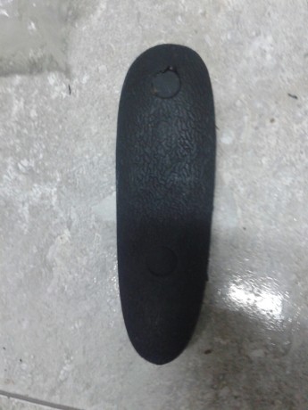 Hola vendo varias cosas de saldo para quitar cacharreria.
Cantonera de fusil/ escopeta de alto impacto, 11