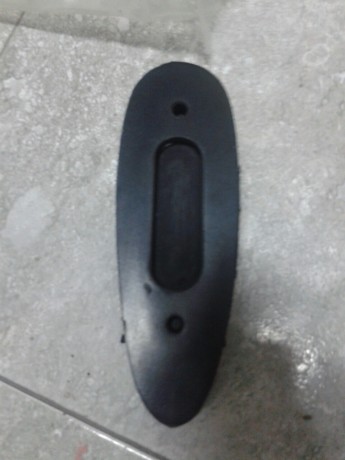 Hola vendo varias cosas de saldo para quitar cacharreria.
Cantonera de fusil/ escopeta de alto impacto, 10