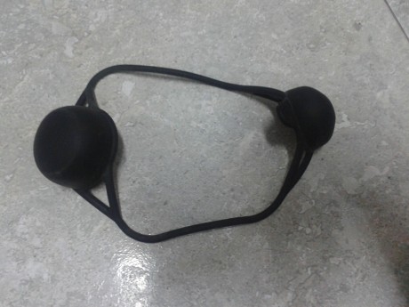 Hola vendo varias cosas de saldo para quitar cacharreria.
Cantonera de fusil/ escopeta de alto impacto, 21
