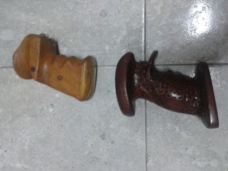 Hola vendo dos bipodes de cetme/ cetmeton/ mauser, uno mas largo que el otro, ambos telescopicos con sus 02